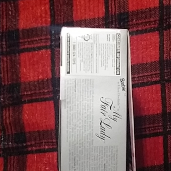 Collector Barbie - Picture 4 of 4